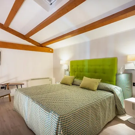 Marzia Queen Hotel